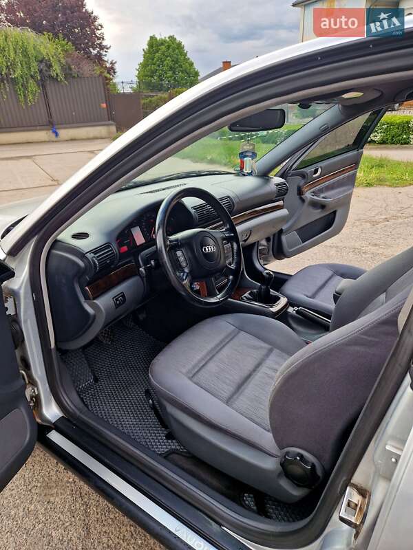 Седан Audi A4 1999 в Владимире фото 3 Седан Audi A4 1999 в Владимире