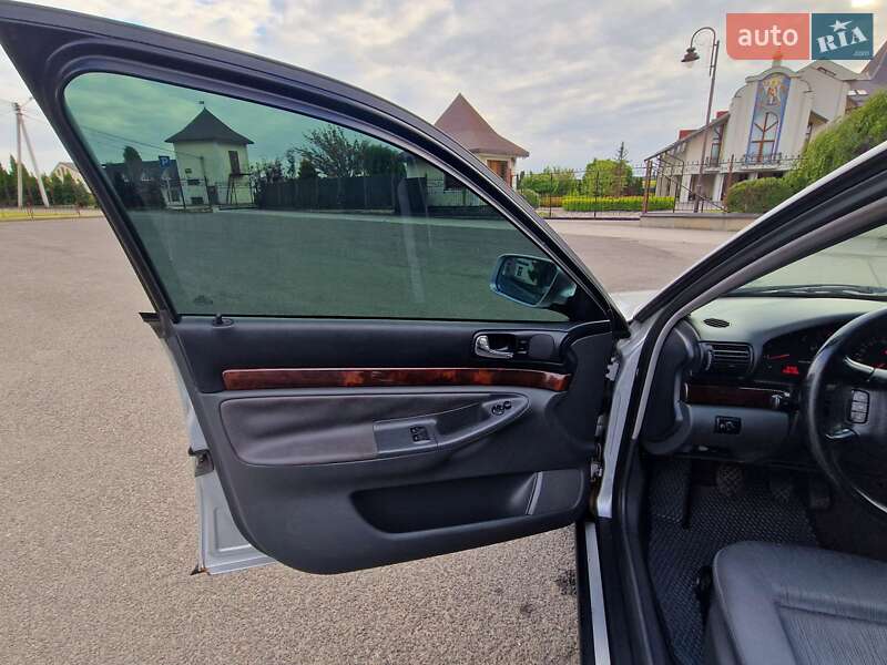 Седан Audi A4 1999 в Владимире фото 11 Седан Audi A4 1999 в Владимире