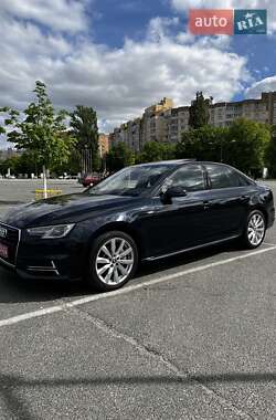 Седан Audi A4 2018 в 