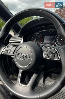 Седан Audi A4 2018 в 