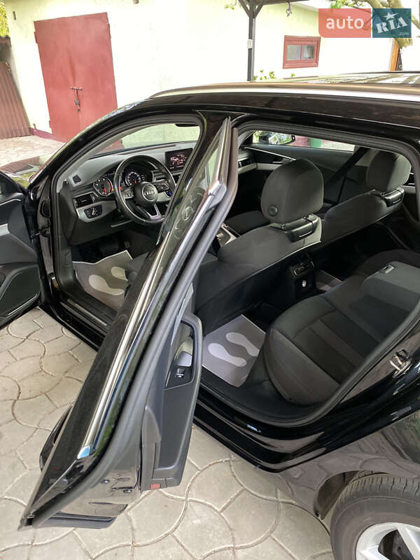 Універсал Audi A4 2017 в Володимирі