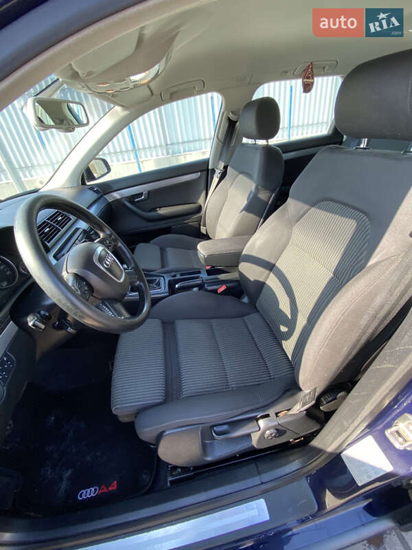 Универсал Audi A4 2005 в Полтаве
