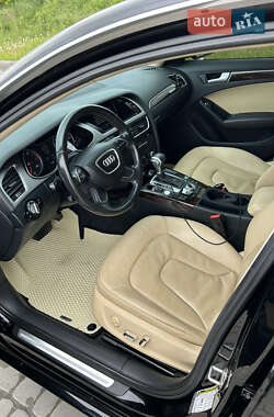Седан Audi A4 2013 в Львове