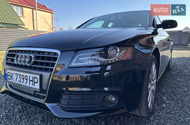 Седан Audi A4 2009 в Сарнах