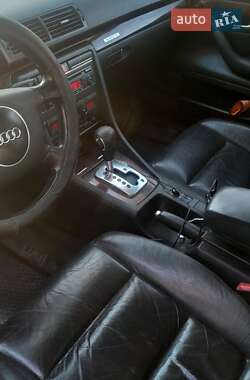 Универсал Audi A4 2004 в 