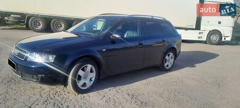 Универсал Audi A4 2004 в 