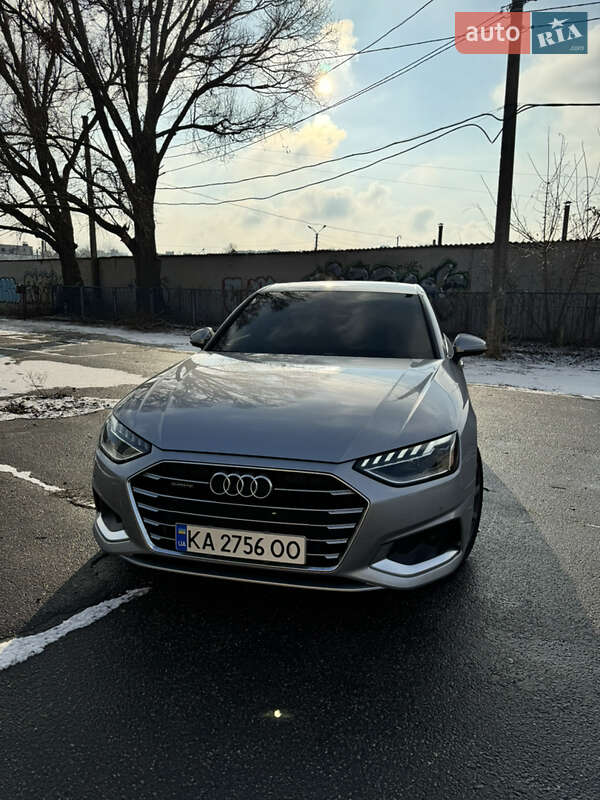 Седан Audi A4 2021 в Харькове