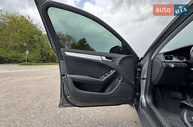 Седан Audi A4 2012 в 
