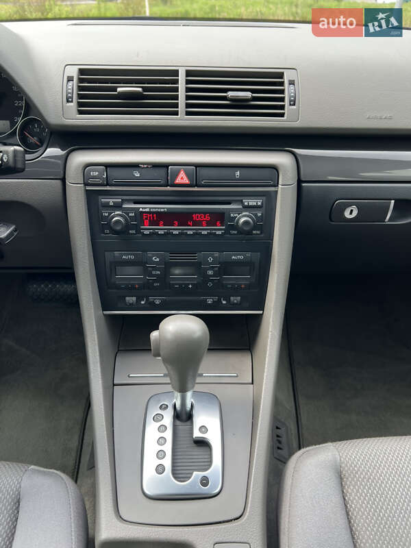 Седан Audi A4 2004 в Хмельницькому