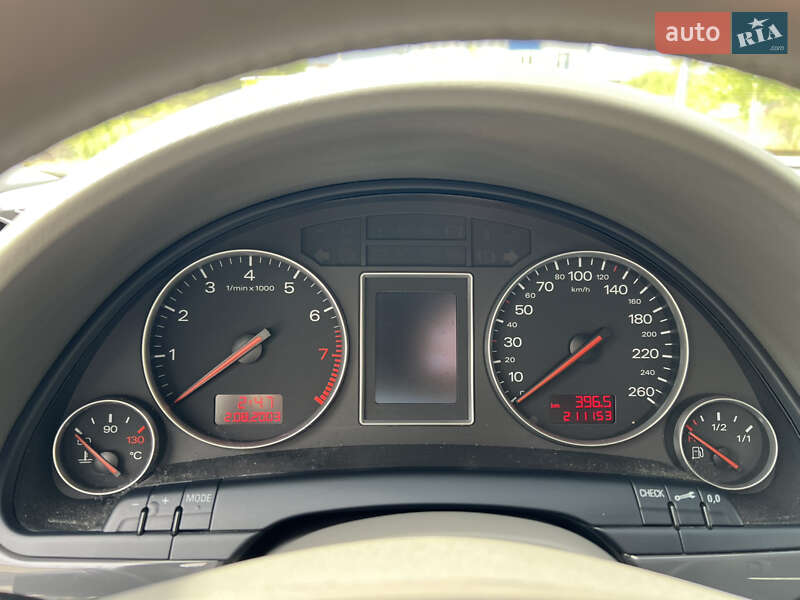 Седан Audi A4 2004 в Хмельницькому