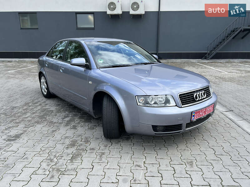 Седан Audi A4 2004 в Хмельницькому