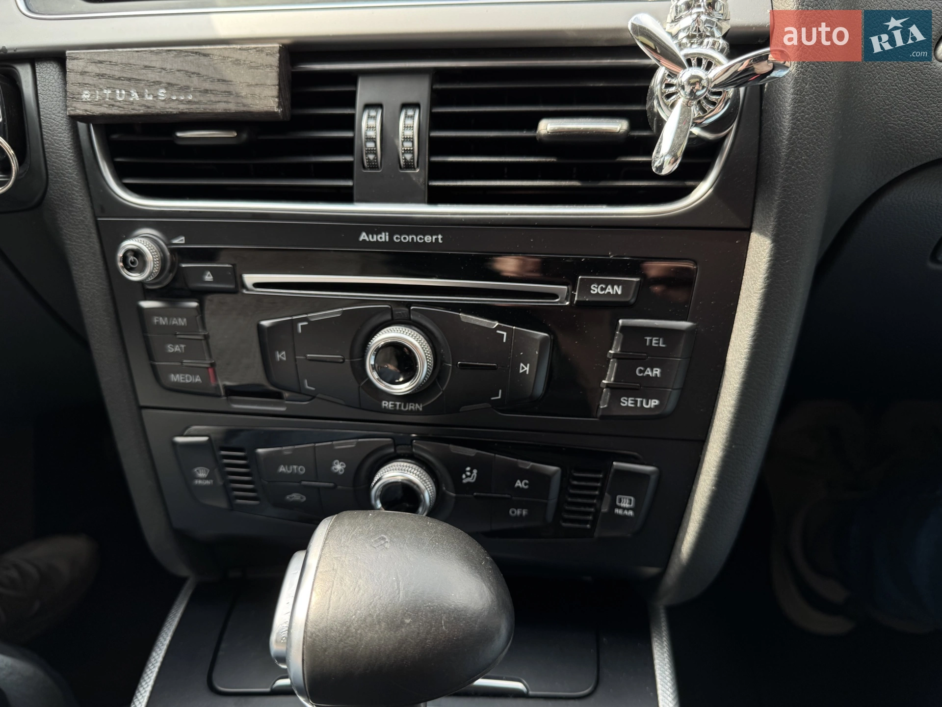 2014 Audi A4 - мініатюра 19