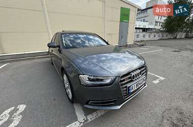 Седан Audi A4 2014 в 