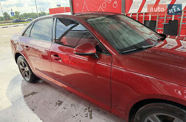 Седан Audi A4 2016 в 