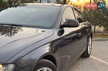 Седан Audi A4 2008 в 