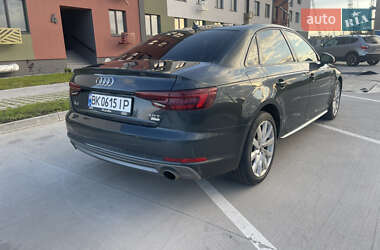 Седан Audi A4 2018 в 