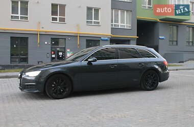Универсал Audi A4 2017 в 