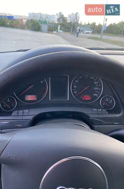 Универсал Audi A4 2003 в 