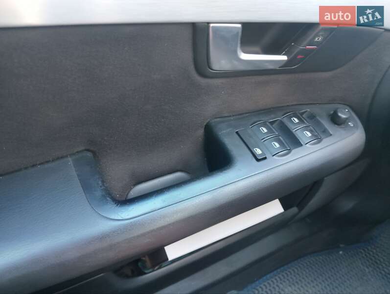 Універсал Audi A4 2005 в Києві