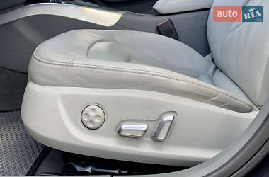 Седан Audi A4 2013 в 