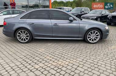 Седан Audi A4 2013 в 