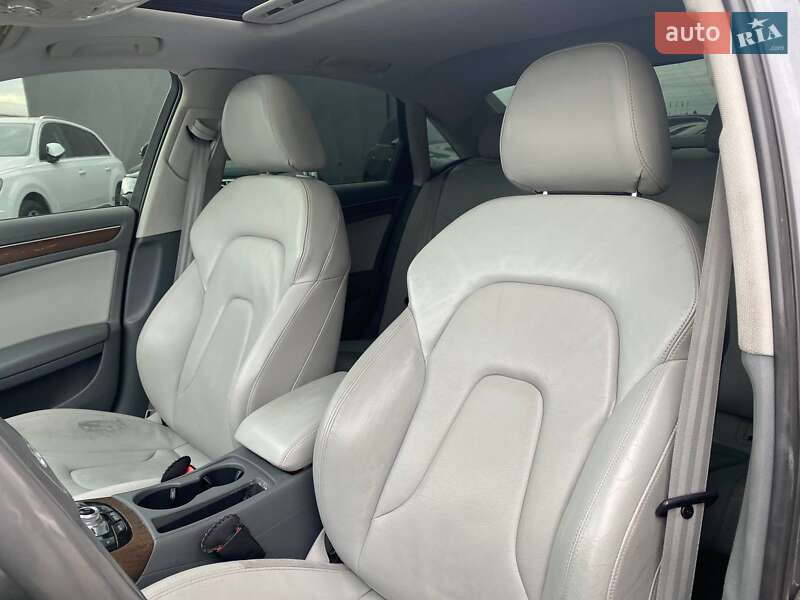 Седан Audi A4 2013 в Львове