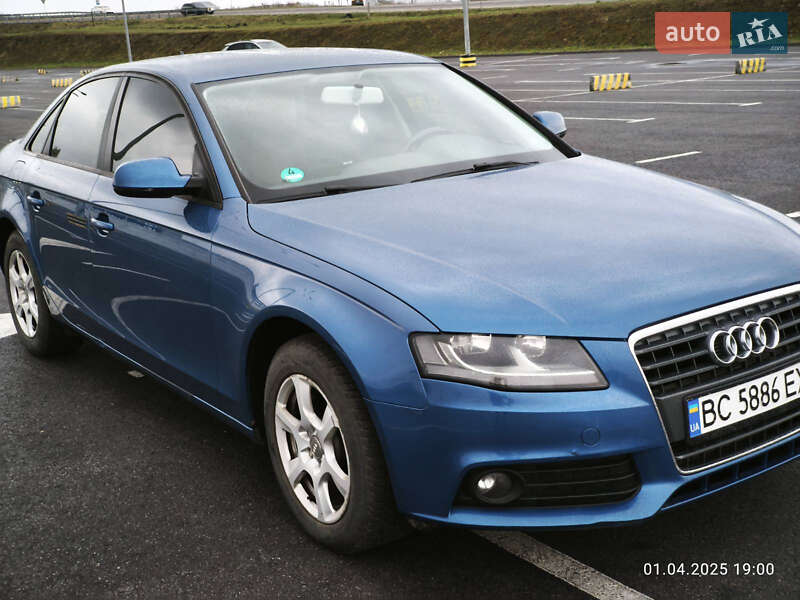 Audi A4 2011