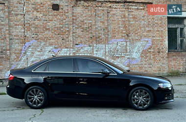 Седан Audi A4 2013 в 