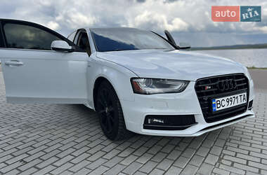 Седан Audi A4 2014 в 