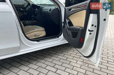 Седан Audi A4 2014 в 