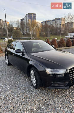 Седан Audi A4 2013 в 