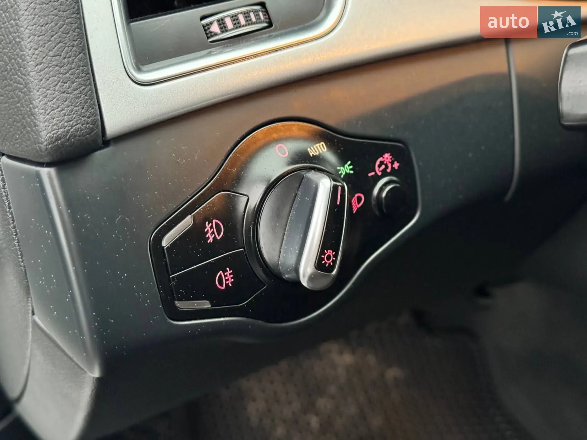 2015 Audi A4 - мініатюра 2
