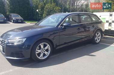 Универсал Audi A4 2017 в 