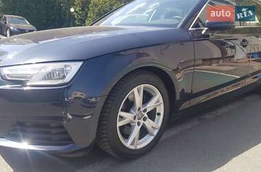 Универсал Audi A4 2017 в Киеве