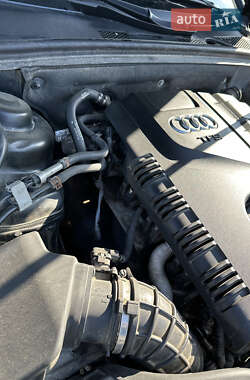 Седан Audi A4 2013 в 