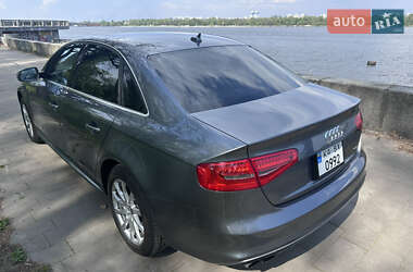 Седан Audi A4 2014 в 