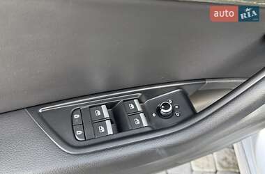 Седан Audi A4 2020 в 