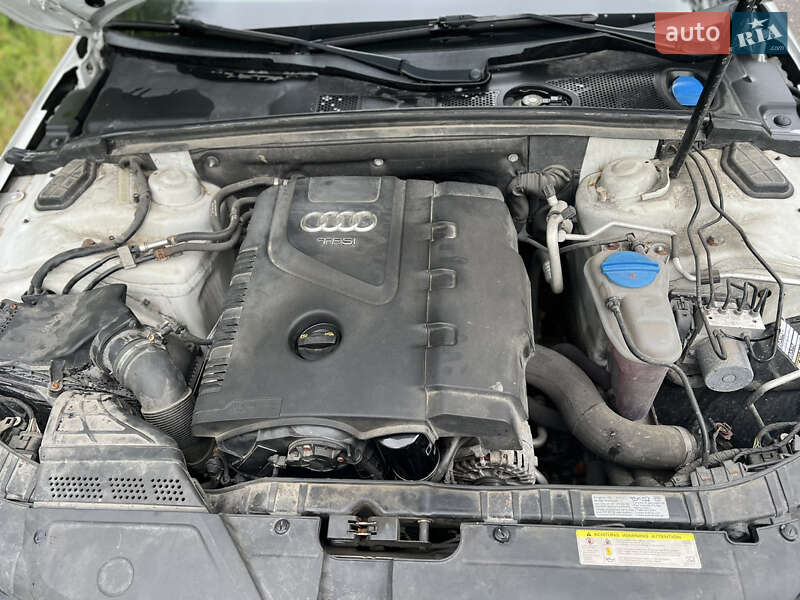 Седан Audi A4 2013 в Голованевске