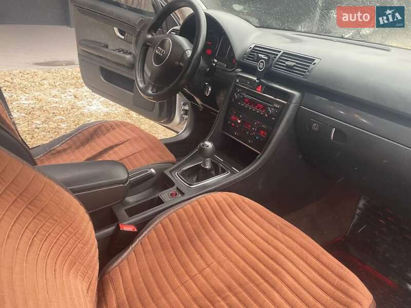 Универсал Audi A4 2002 в Почаеве фото 23 Универсал Audi A4 2002 в Почаеве