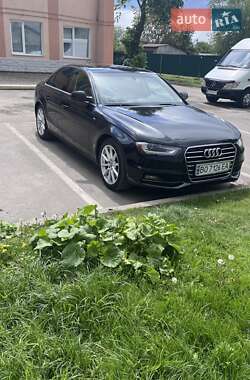 Седан Audi A4 2014 в 