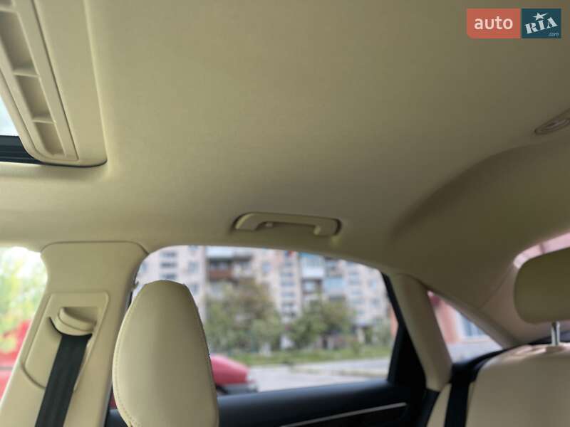 Седан Audi A4 2014 в Дружбе