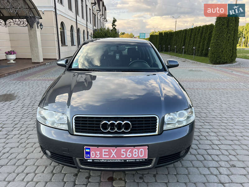 Седан Audi A4 2001 в Дунаевцах