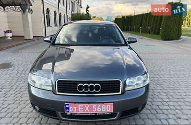 Седан Audi A4 2001 в 
