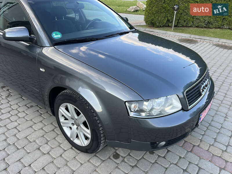Седан Audi A4 2001 в Дунаевцах