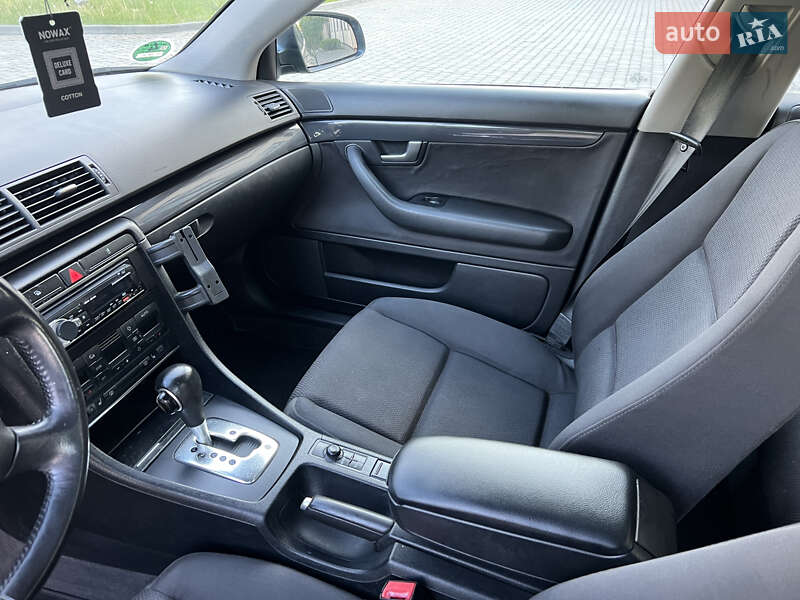 Седан Audi A4 2001 в Дунаевцах
