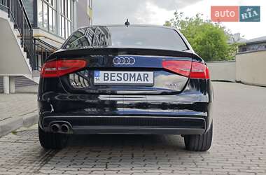 Седан Audi A4 2013 в 