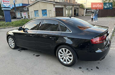 Седан Audi A4 2010 в 