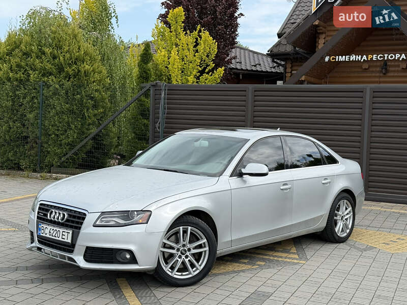 Седан Audi A4 2010 в 
