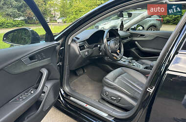 Седан Audi A4 2016 в 