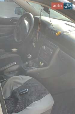 Универсал Audi A4 1997 в 